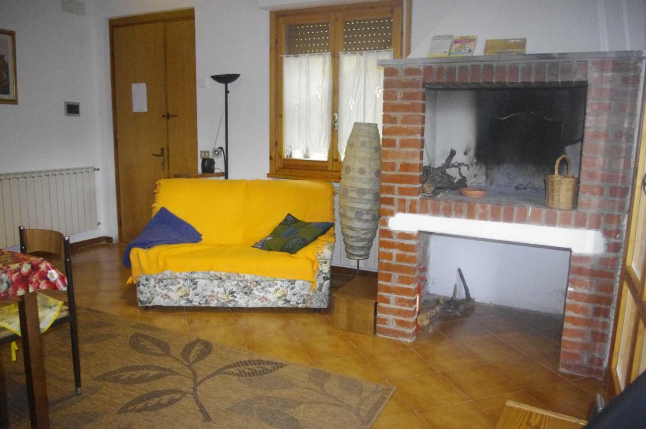 Agriturismo Campo Del Monte Campogialli Buitenkant foto